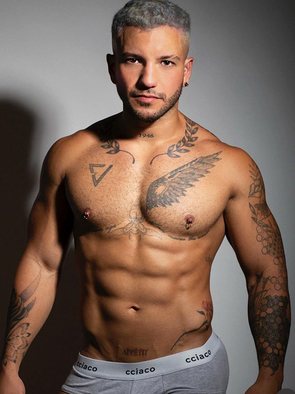 ADAMCASTXXX