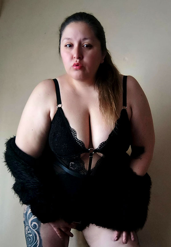 SOLCURVYTRIPLXX